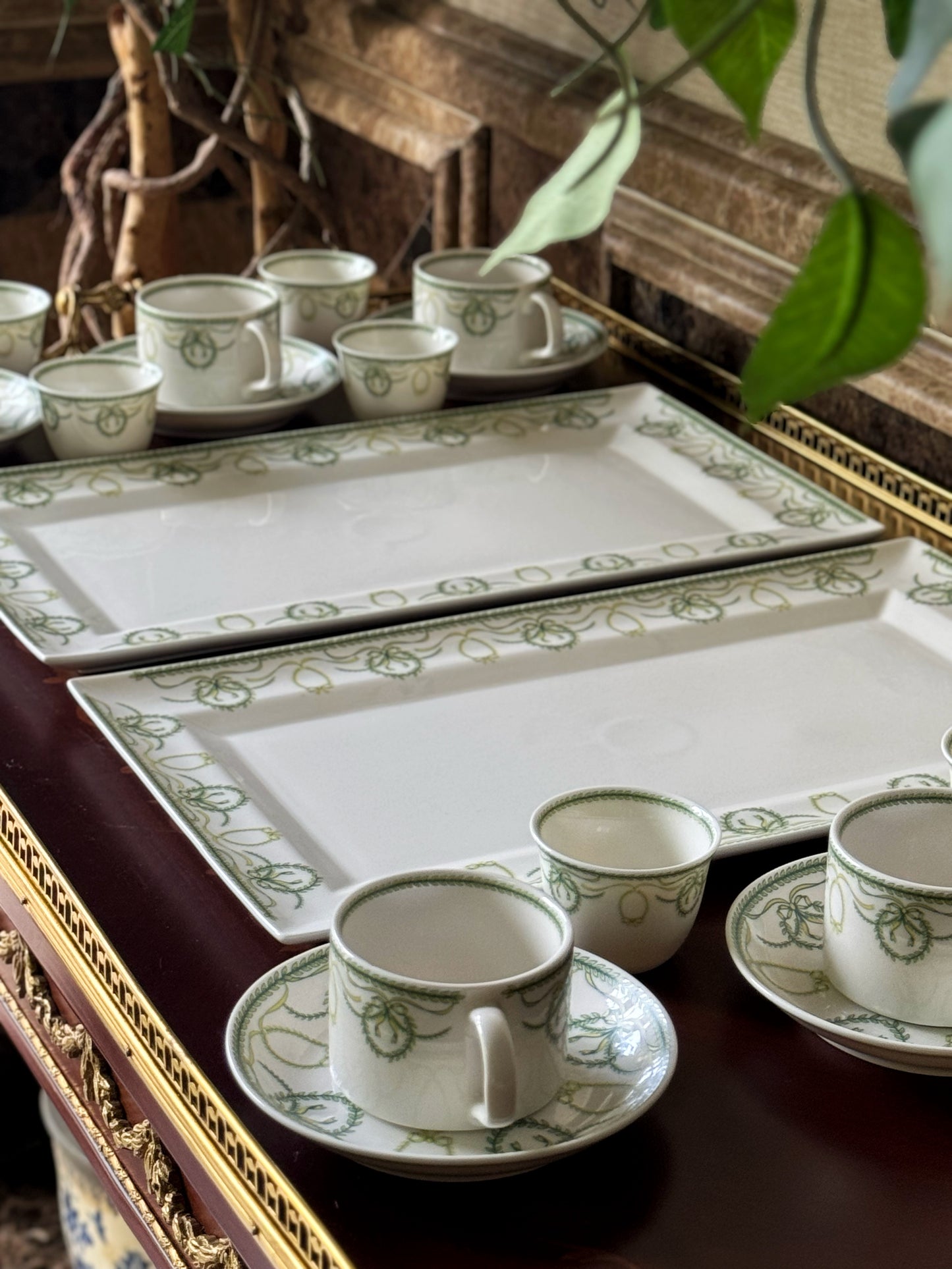 Green Frames with bows set