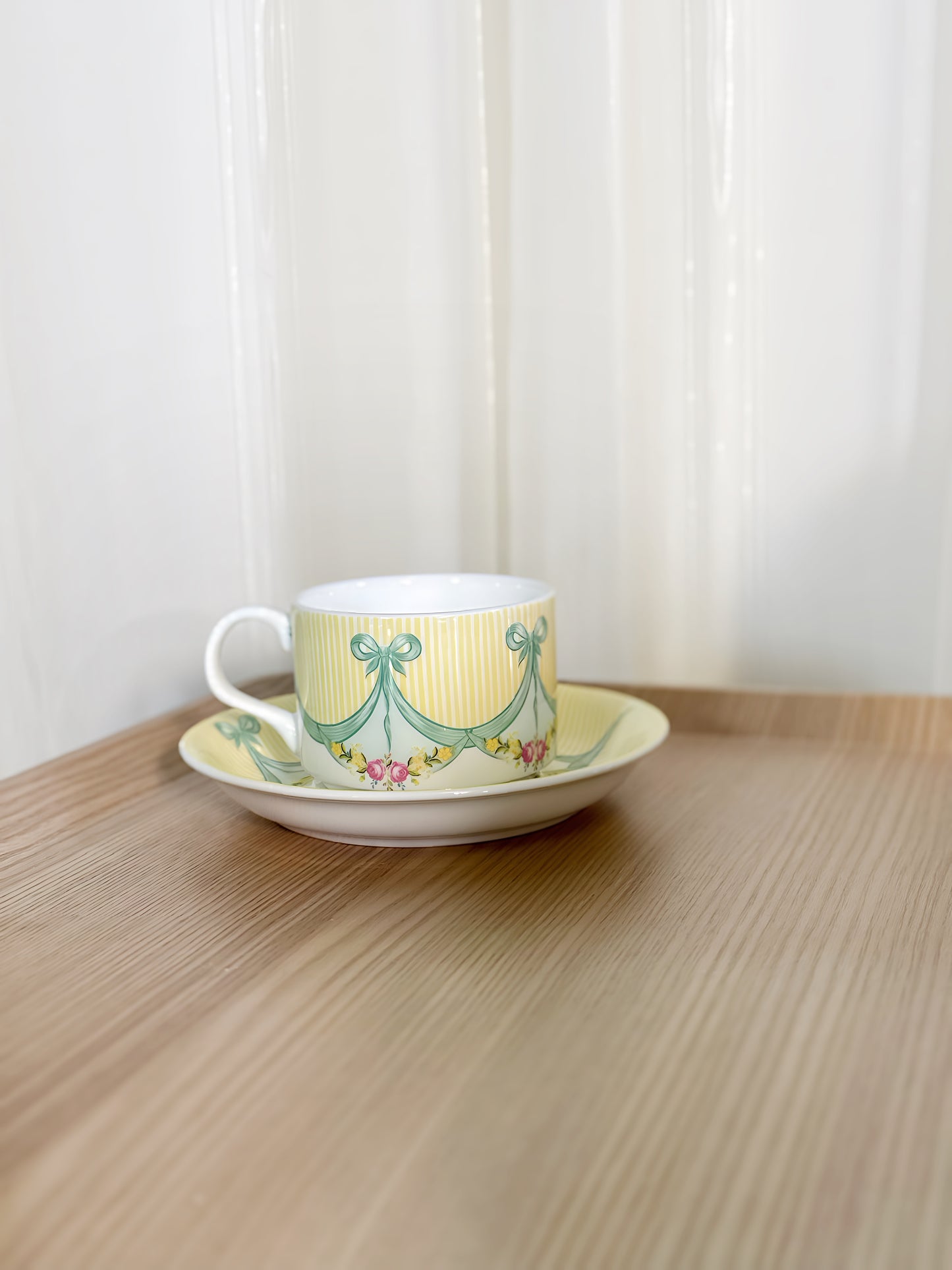 Château Floréal / Butter Yellow & Green / Single Cup