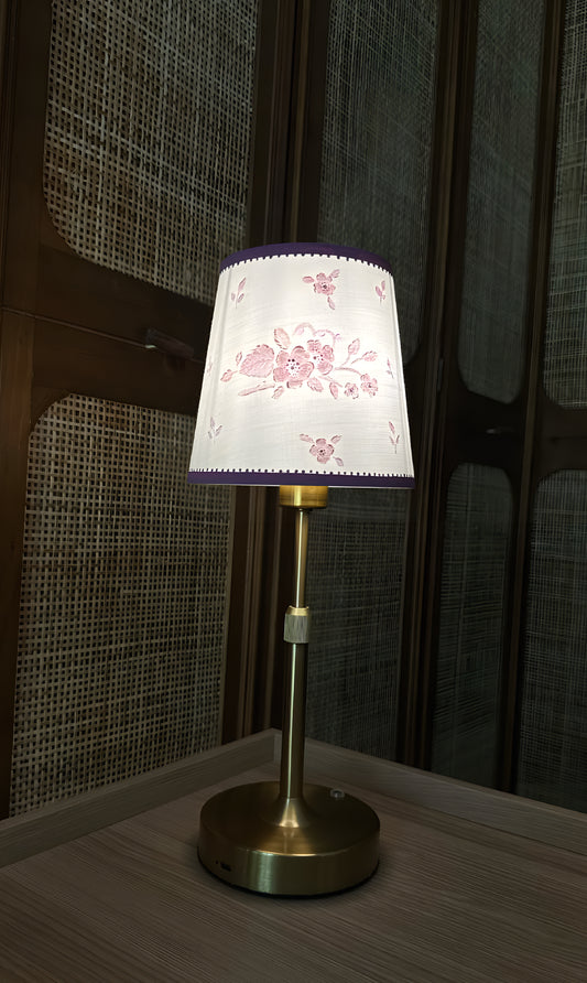 Evelyn Garden Table Lamp / Purple