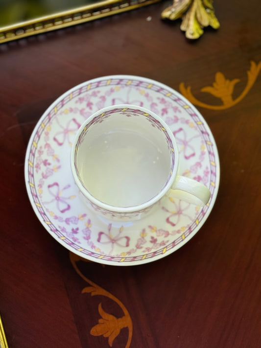 Single Purple Bows Cup