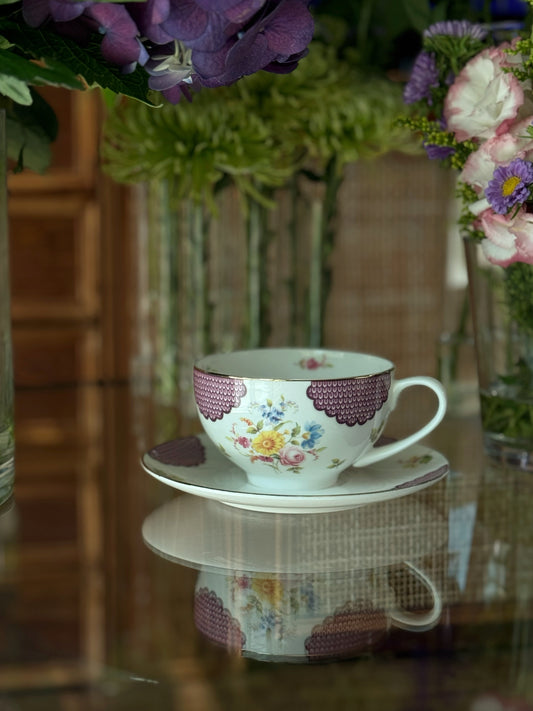 Burgundy Floral Bouquet Single Cup