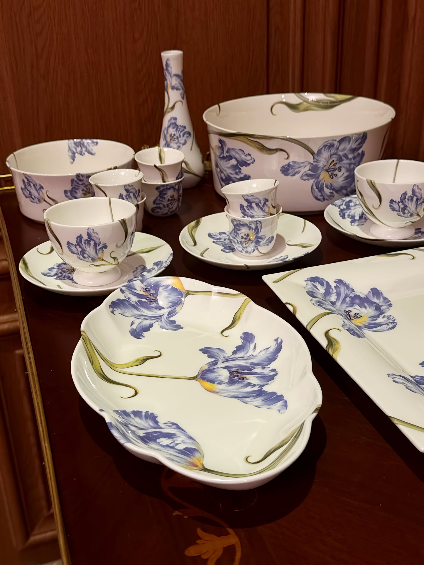 Blue Tulip Set