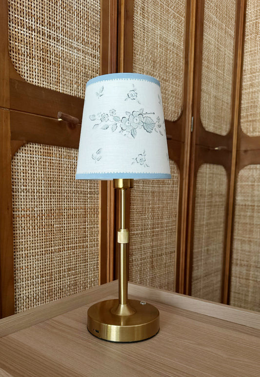 Evelyn Garden Table Lamp / Grey Blue