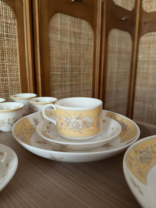 Evelyn Garden Set / Yellow