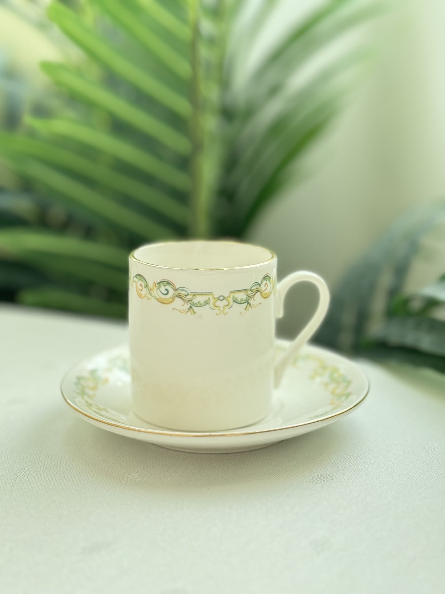 Green ornaments espresso cup